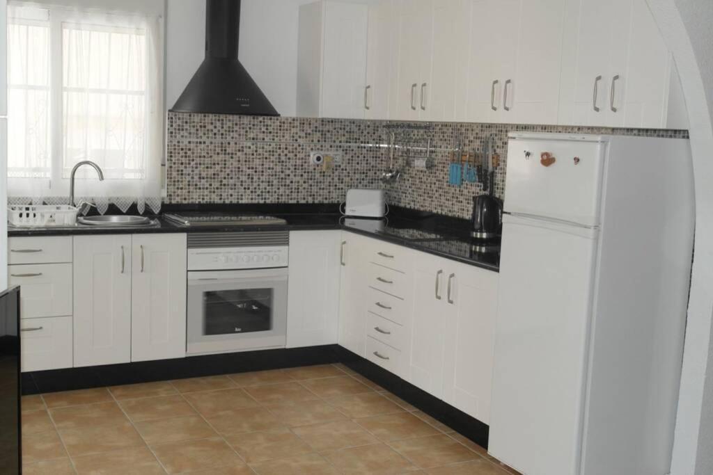 Casa Antony Lägenhet San Miguel De Salinas Exteriör bild